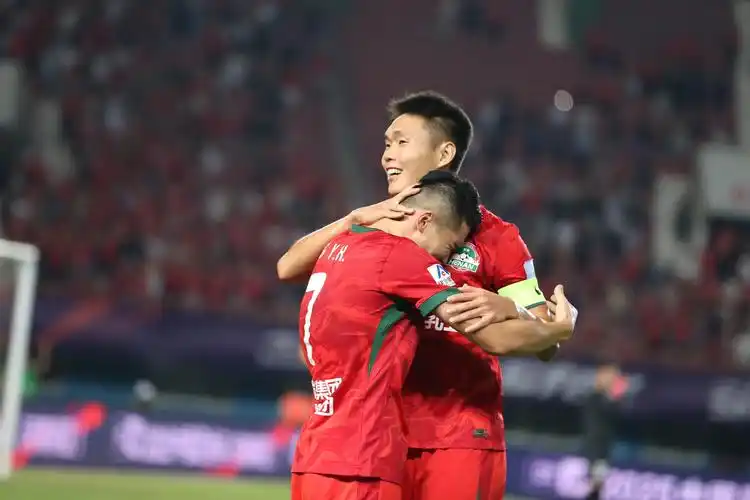 足协杯河南队2-0胜江西，钟义浩刘家辉引转会市场关注